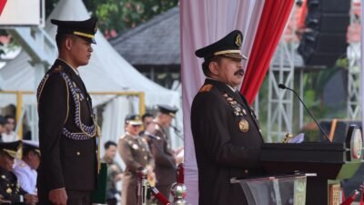 Jaksa Agung menyoroti beberapa tantangan dan arahan strategis bagi para Jaksa muda di antaranya: