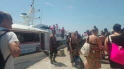 Sat Polairud Polres Karangasem Bersinergi Dengan Instansi Terkait, Amankan Aktivitas Dermaga Fast Boat Padangbai