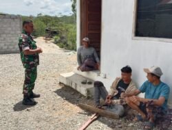 Babinsa Koramil 06/Jagong Laksanakan Komsos dengan Warga Desa Bukit Kemuning