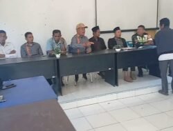 Babinsa Hadiri Rapat Pencabutan Nomor Urut Calon Reje Desa Merah Pupuk