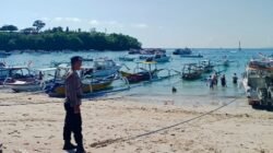 Jaga kondusifitas Kawasan Pesisir Pantai, Polairud Polres Karangasem dan Warga Bersinergi Jaga Keselamatan Laut