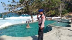 Pastikan Keamanan dan Kenyamanan Wisatawan, Sat Polairud Polres Karangasem Lakukan Pengawasan di Kawasan Virgin Beach