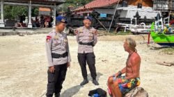 Cegah Laka Laut dan Berikan Kenyamanan kepada Wisatawan, Sat Polairud Polres Karangasem Lakukan Pengamanan Wisata Pantai di Padangbai