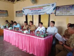 Bhabinkamtibmas Polsek Belitang III Hadiri Rembuk Stunting dan Musrembang Desa Nusa Bakti