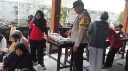 Bhabinkamtibmas Desa Pekutatan Pantau Kegiatan Posyandu, Ajak Warga Cegah Stunting
