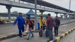 Perketat Pengawasan di Pintu Masuk Bali, Sat Polairud Polres Karangasem Periksa Kendaraan dan Penumpang KMP Putri Yasmin