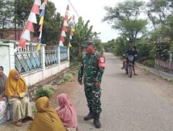Babinsa Koramil 06/Jagong Jalin Silaturahmi Lewat Komsos dengan Warga Desa Berawang Dewal
