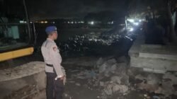 Pastikan Kawasan Wisata Tetap Aman, Polisi Sisir Pesisir Pantai Candidasa