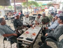 Abi Muhib Cöt Seunira dari Partai Aceh Silaturahmi Bersama Warga di Line Kupi Meurah Mulia