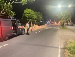Cegah Aksi Balap Liar, Kanit Intel Polsek Bebandem Pimpin Blue Light Patrol