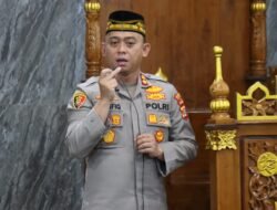 Kapolres Aceh Tengah Ajak Masyarakat Jaga Kamtibmas dan Awasi Penggunaan HP Anak Lewat Safari Subuh