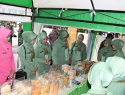 Ketua Persit KCK Koorcab Rem 081 Peduli Terhadap Pelaku UMKM