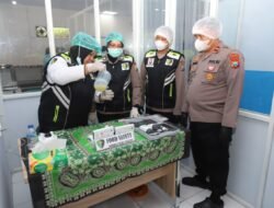 Tim Dokkes Lakukan Uji Food Safety di SPPG Polres Magetan 2 Poncol
