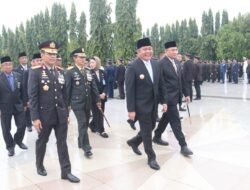 Polda Sumsel Teguhkan Nilai Kepahlawanan di Tengah Hujan Rintik Ziarah Nasional 2025