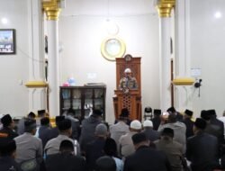 Tebar Kebaikan dan Awasi Anak dari Pengaruh Negatif, Wakapolres Aceh Tengah Ajak Warga Jaga Generasi Muda, Kapolsek Bebesen Tekankan Pentingnya Rasa Syukur