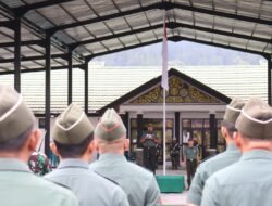 Kepala Staf Kodim 0106/Aceh Tengah Pimpin Upacara 17-San