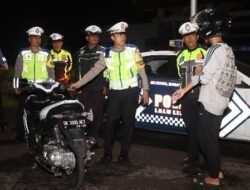 Kasat Lantas Polres Karangasem Pimpin Langsung Patroli Malam Ops Zebra Agung 2025