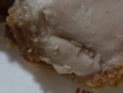 Mc Donald Ciater Tangsel Jual Produk Ayam Fried Chicken Berbelatung