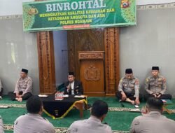 Binrohtal Polres Nganjuk Tekankan Penguatan Iman dan Moral Anggota