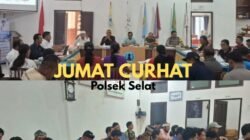 Kapolsek Selat Gelar Giat Jum’at Curhat, Sambangi Masyarakat Desa Muncan