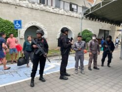 Jelang Perayaan Natal 2025 dan Tahun Baru 2026, Satgas Peventif Subsatgas Brimob Gelar Patroli Dialogis di Pelabuhan Sanur