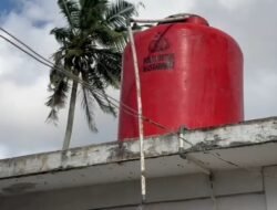 Pastikan Akses Air Bersih, Polri Pasang Tandon Pascabencana di Aceh Tamiang