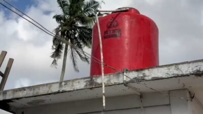 Pastikan Akses Air Bersih, Polri Pasang Tandon Pascabencana di Aceh Tamiang