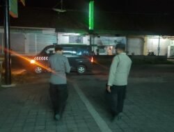 Ciptakan Situasi Kamtibmas Kondusif, Polsek Selat Intensifkan Blue Light Patrol 