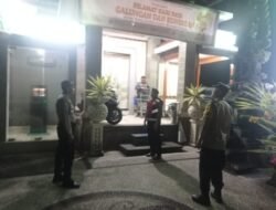 Melalui Blue Light Patrol Polsek Bebandem, Cegah Curanmor dan Jaga Situasi Kondusif di Malam Hari