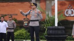 Kapolres Karangasem Tekankan Solidaritas dan Peran Personel,  dalam Mitigasi Konflik Adat pada Apel Jam Pimpinan