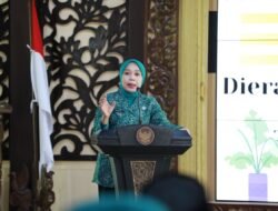 Ketua TP. PKK Kabupaten Sidoarjo Ajak Ibu-ibu Ciptakan Keluarga Tangguh di Era Digital