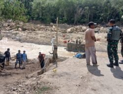 Dandim 0106/Aceh Tengah Tinjau Langsung Pembangunan Jembatan Desa Terang Engon