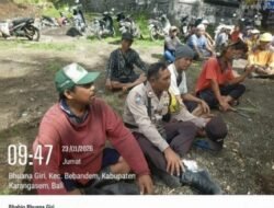 Polsek Bebandem Gelar Jumat Curhat, Ajak Warga Desa Bhuana Giri Waspada Cuaca Ekstrem dan Kejahatan