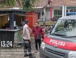 Jaga Keamanan Wilayah Hukumnya, Polsek Selat Gelar Patroli