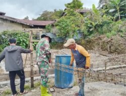 Babinsa Koramil 06/Jagong Gelar Karya Bakti Bersama Warga di Desa Telegesari