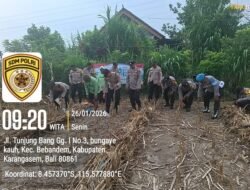 Dukung Ketahanan Pangan Nasional, Polres Karangasem dan Polsek Bebandem Tanam Jagung di Desa Bungaya