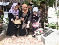 Harjasda ke-167, Wabup Sidoarjo dan Forkopimda Ziarah Makam Mantan Bupati dan Wakil Bupati Sidoarjo