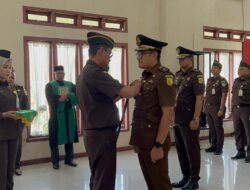 Kajari Bireuen Melantik 3 (Tiga) Pejabat Baru Di Lingkungan Kejaksaan Negeri Bireuen