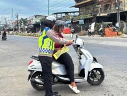 Jelang Operasi Keselamatan Seulawah 2026, Satlantas Aceh Timur Sosialisasi Tertib Berlalu Lintas Kepada Pengguna Jalan