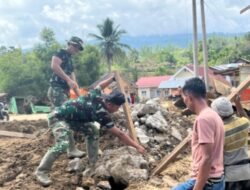 Hari Ke 4,Yonif TP 856/SBS,Dan Personil Koramil 05/Linge,Bersihkan Material Banjir Di PantanNangka.