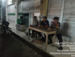 Polsek Selat Laksanakan Blue Light Patrol,  untuk Tingkatkan Keamanan Wilayah