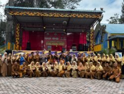 Serah Terima Jabatan Kepala SMA Negeri 1 Bukit Berlangsung Khidmat