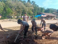 Polres Aceh Tengah Bersama Brimob Pulihkan Rumah Warga Terdampak Bencana di Rusip Antara