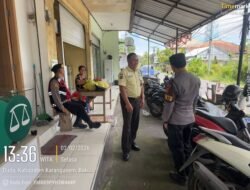 Polsek Selat Gelar Patroli Humanis, Himbau Warga Tetap Waspada dengan Potensi Tindak Kriminal