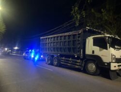 Satgas 2 Prefentif Himbau Para Sopir Truk,  Tidak Parkir Sembarangan