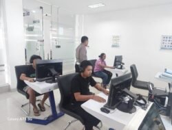 Personil Lantas Berikan Teori Avis Komputerisasi, kepada Pemohon SIM Baru