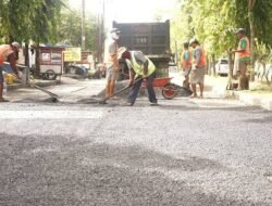 Jalan Rusak Dikebut, PUBM Sidoarjo Targetkan Rampung Sebelum Lebaran