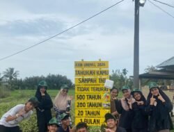 KKN Relawan Teknik Industri Universitas Malikussaleh Laksanakan Program Pembuatan Papan Edukasi Sampah di Gampong Pulo Seukee