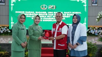 Aksi Kemanusiaan : Cara Persit KCK II/Sriwijaya Maknai Usia ke-80 Dengan Mengabdi Setulus hati