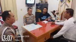 Bangun Koordinasi, Kapolsek Kubu Kunjungi Perbekel Baturinggit Bahas Kamtibmas dan Penanganan Sampah